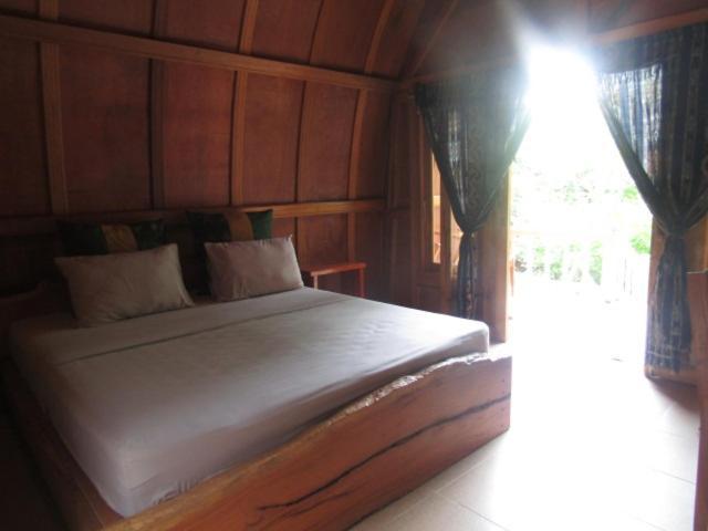 Bale Jukung Bed and Breakfast Tanjung  Eksteriør billede